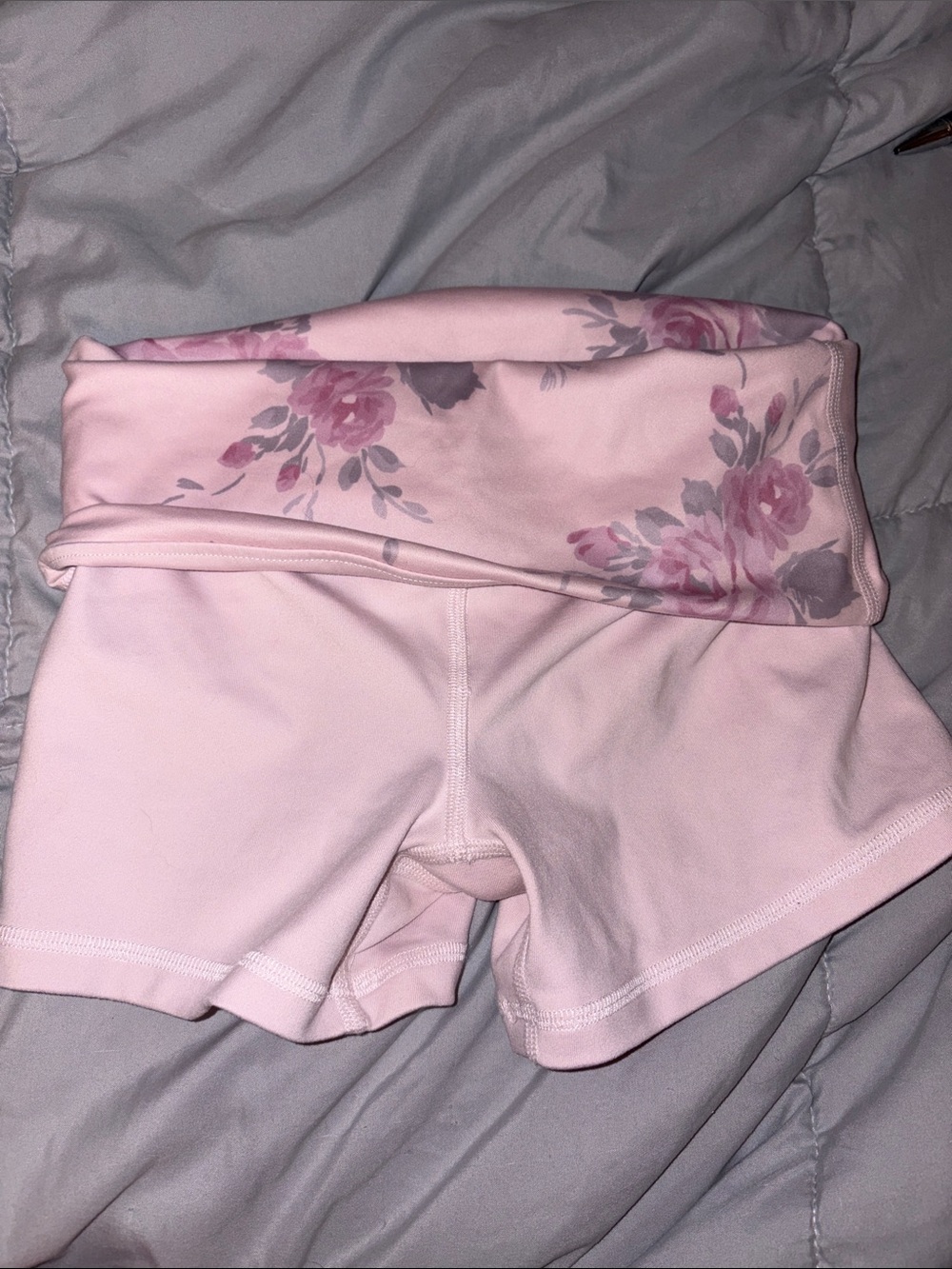 Gilly Hicks Light Pink Foldover Floral Waist Athletic Shorts